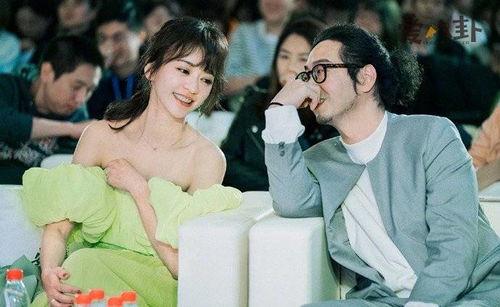 许富翔出生资料,星光璀璨的星途，揭秘他的出生之谜